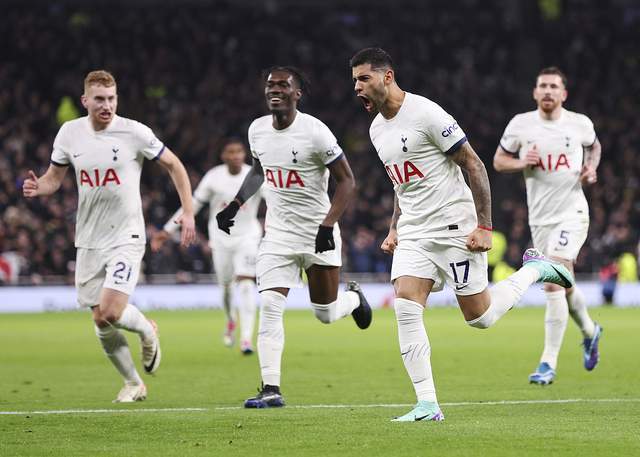 西亚卡姆爆冷击败巴黎圣日耳曼,出色防守引爆全场!的简单介绍ng28