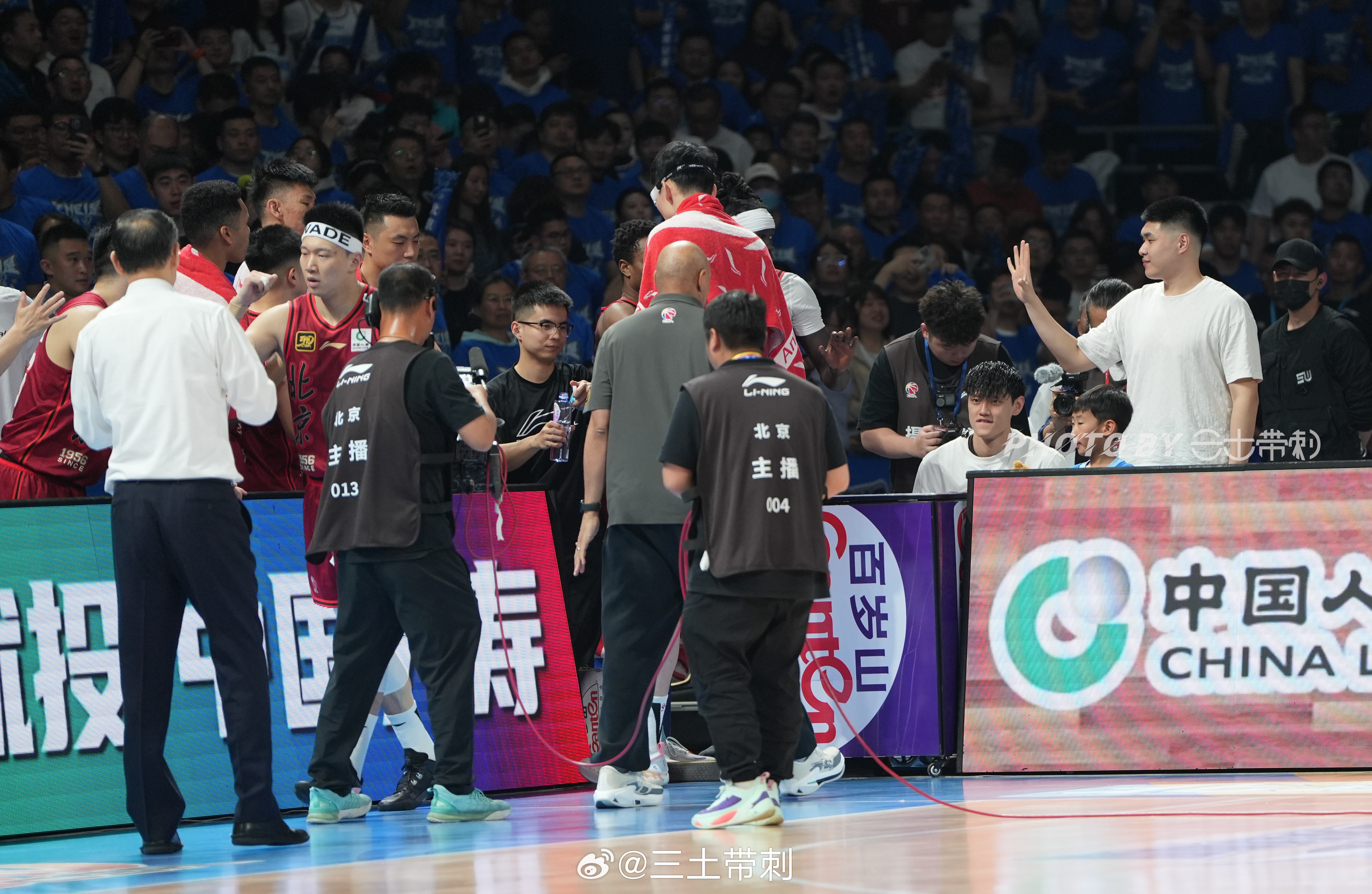 转会期广厦男篮备战足总杯;回应争议细节曝光;球迷炸锅;年轻球员得到机会的简单介绍南宫28