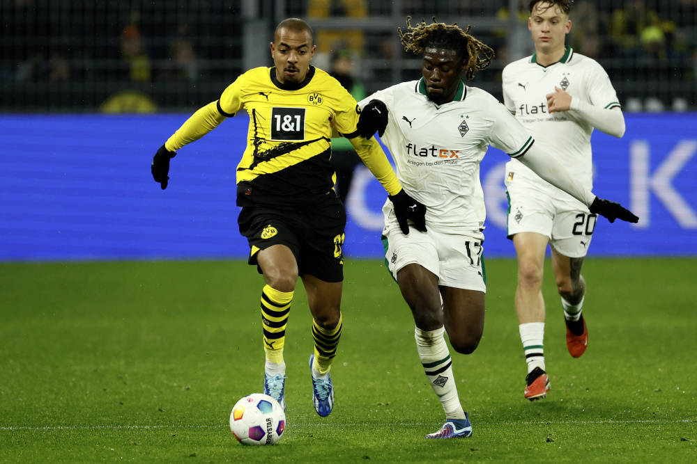 包含赛前英超焦点战；莱比锡强势反弹；引发热议；球探报告显示潜力的词条NG28官方网站